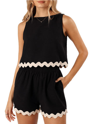 Contrast Trim Round Neck Top and Shorts Set Trendsi