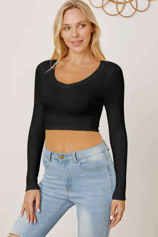 Round Neck Long Sleeve Cropped T-Shirt Divacious