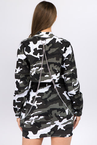 American Bazi Camouflage Cropped Jacket with Chains Trendsi