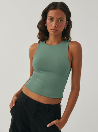 Round Neck Cropped Tank Divacious