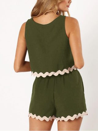 Contrast Trim Round Neck Top and Shorts Set Trendsi