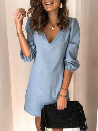 Full Size V-Neck Half Sleeve Dress Divacious