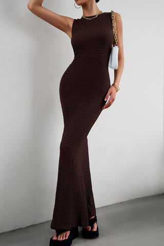 Devine Round Neck Sleeveless Maxi Fishtail Dress Trendsi