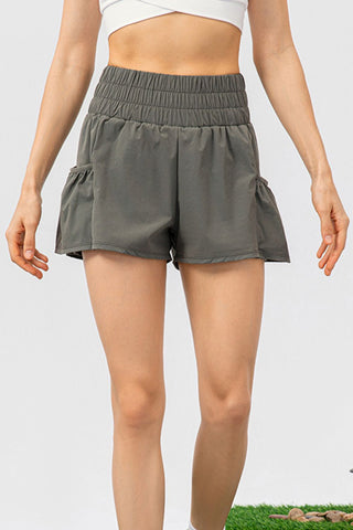 Elastic Waist Pocketed Active Shorts Trendsi