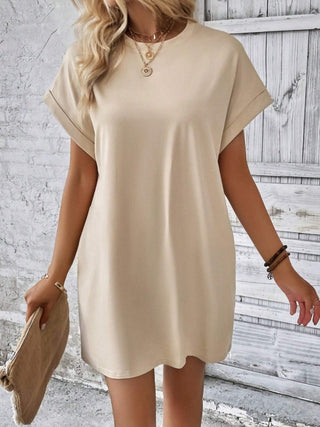 Pocketed Round Neck Short Sleeve Dress Trendsi