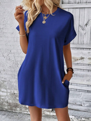 Pocketed Round Neck Short Sleeve Dress Trendsi