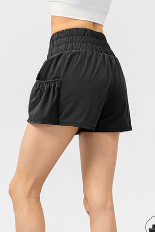 Elastic Waist Pocketed Active Shorts Trendsi