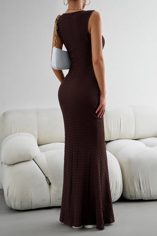 Devine Round Neck Sleeveless Maxi Fishtail Dress Trendsi