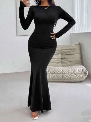 Devine Backless Round Neck Long Sleeve Maxi Dress Trendsi